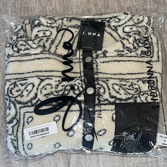 🆕🌿🤍J.NNA: Paisley Printed Button Down Jacket SMALL MEDIUM - Picture 4 of 5